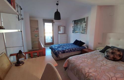 Acogedor adosado con piscina - Foto 20