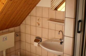 Apartment in Gästehaus mit Fahrradverleih by Interhome - Foto 5