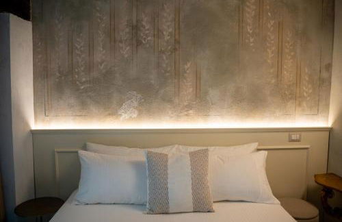 3 Bedrooms Old Town Secret Gem with Private Garden - Foto 45