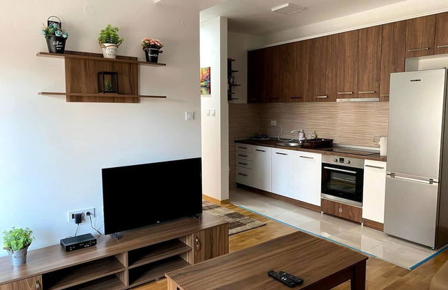 Brand new 2 Bedroom Apartment in the Center Skopje - Photo 1