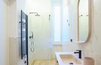 Lucy's Flowers - Photo 29