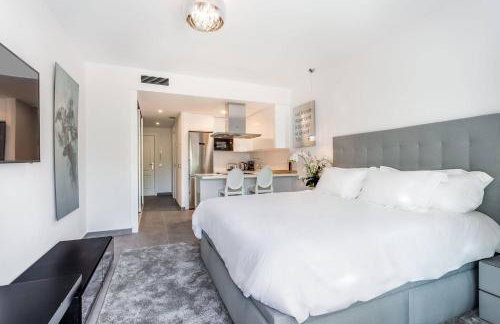 by RIVA - Spectacular Studio in Medina Garden of Puerto Banus - Foto 4