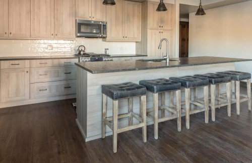 Mountain Lake Condo - Unit 401B - Foto 12