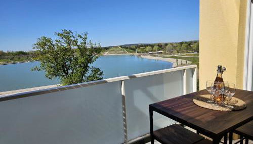 Lakeside Provence - Appartement classé 4 étoiles, Vue sur le lac de Monteux, Parking sous-sol, double clim - Foto 4