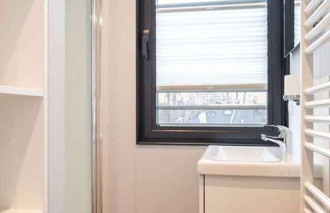 Unique Houseboat on and Around the Sneekermeer - Foto 37