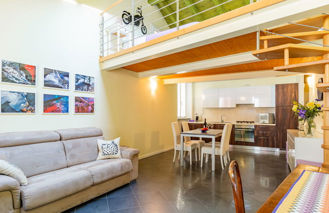 2 bedroom Apartment in Bellano - Photo 1