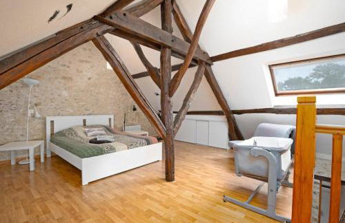 Triplex atypique-Cour intérieure-Commerces à pied - Foto 3