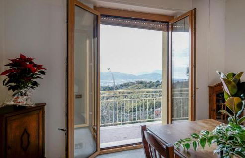 Stunning Apartment In Fosdinovo - Foto 13