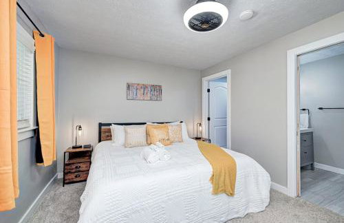 Spacious home away from home! Hot tub! - Photo 49