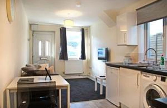 Host Stay Clacton Coastal Hideaway - Foto 5