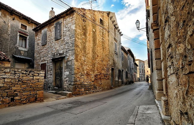 Charming House With Garden and BBQ in Galizana - Photo 42