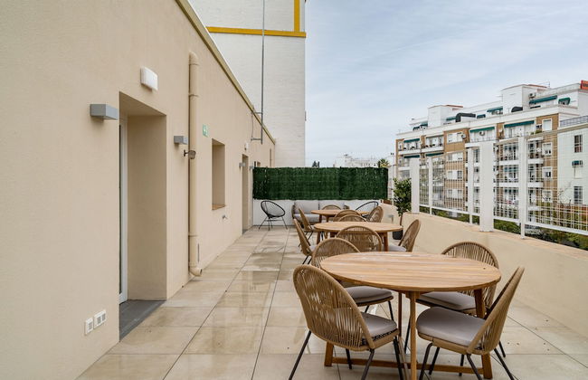 Limehome Sevilla Ronda de Capuchinos - Photo 66