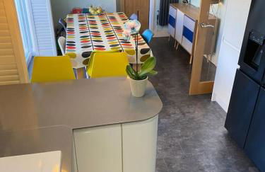 Air Maison - Detached Chalet Bungalow - Photo 13