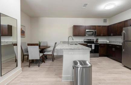 Landing Stylish 1BD Clubhouse Gym - Foto 44