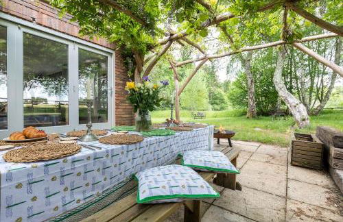 Lower Barn House at Westerlands Farm Sleeps 11 - Foto 30