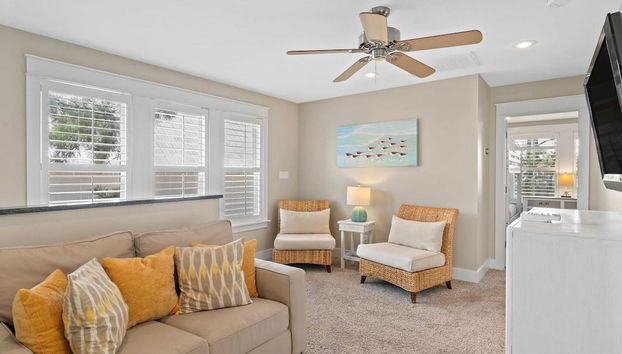 Teal Dreams by Avantstay 3 Blocks to Beach, Back Patio Seating - Foto 4, Interior