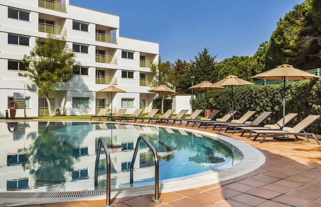 The Patio Suite Hotel - Photo 1