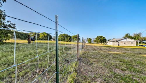 Pet-Friendly Moody Home with Fire Pit and Large Yard! - Foto 4