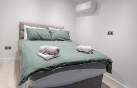 Family Friendly fully refurbished 3 bedroom, 3 bathroom property in London - Foto 38