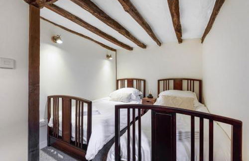 3 bedroom 17th Century Cottage - Photo 3