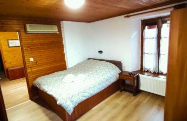 COZY VILLAGE HOUSE ΑΓΙΟΣ ΛΑΥΡΕΝΤΙΟΣ ΠΗΛΙΟΥ - Foto 13