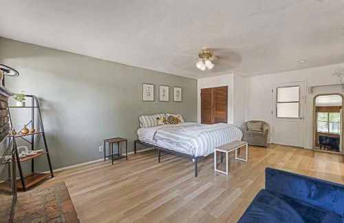 Chic in Chico w 2 Kings for Fam - Photo 23