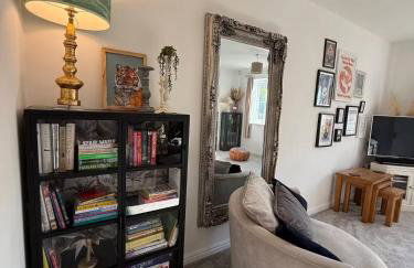 West Lodge - Buxton - Photo 18