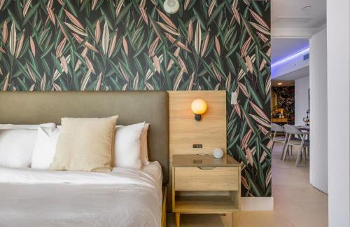 Stunning Lux 2 Bed 2 Bath with Panoramic View from Balcony - Foto 24