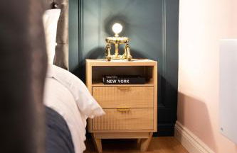 The Secret Garden, Donaghadee - The Hideaway - Stylish 5-Beds, and Lavish 3-Bedrooms - Guests 7 - Super Fast Speed Wi-FI - Foto 67