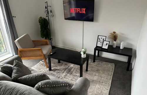 Timber Court - FREE PARKING - 2 Bedroom Apartment - FAST Wi-Fi - Perfect for Contractors! - Foto 27