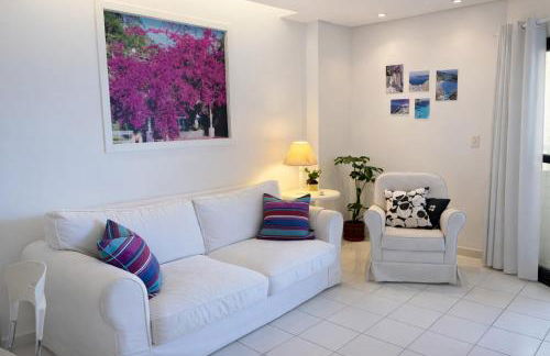 Flat em frente ao mar com piscina varanda e AC - Foto 10