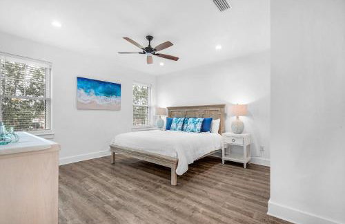 Latitude! New 8 Bedrooms! Beach! - Foto 29