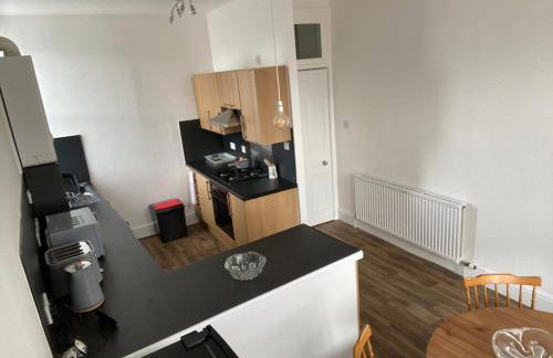 Spacious 3 bedroom apartment in Campbeltown centre - Foto 13