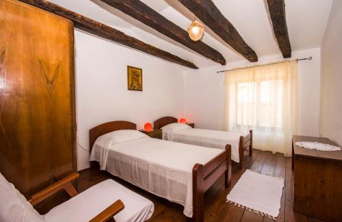 Holiday Home Troštova Kuća - Photo 6