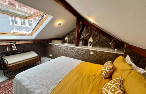 Studios with Mezzanine Rua da Moeda - Photo 122