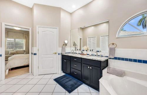 Lux Family 3 BR With Pool Villa Walk To Beach and Mercato - Foto 19