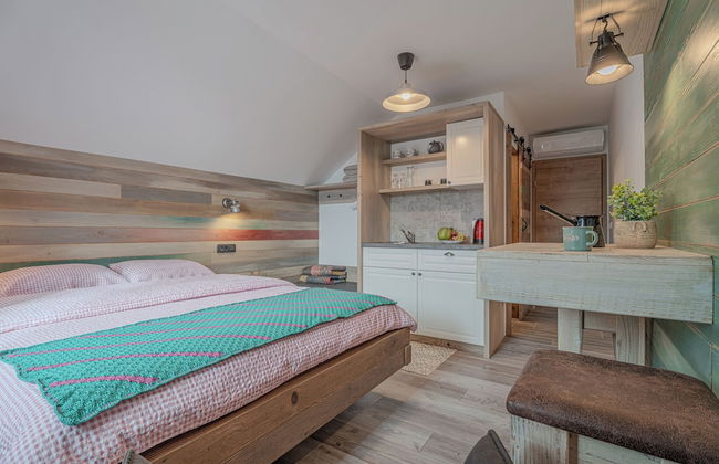 Lukec Estate - Photo 1