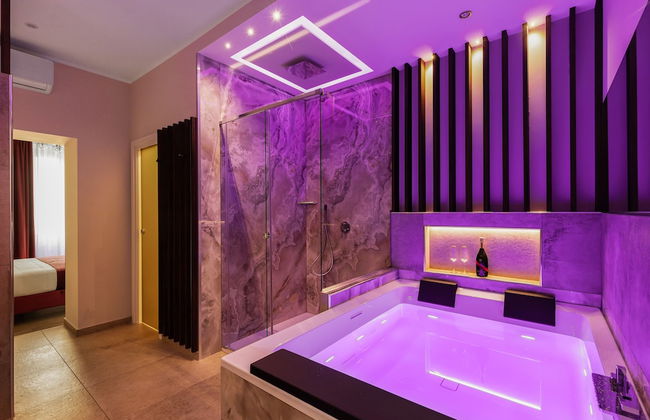 AlbaDea Déco&Jacuzzi - Photo 34