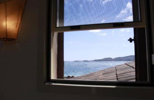 CASA MUGHETTO R5055 WiFi, seafront, private sea access, swimming pool - Foto 64