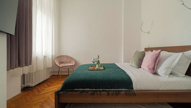 3BR Atrium Penthouse by Cismigiu - Bright & Spacious with Balcony - Foto 3, Habitación