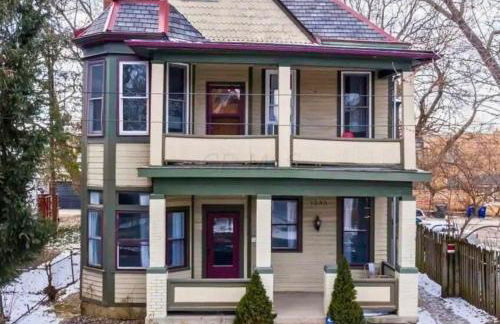 Jungle House Columbus Downtown Free Parking Sleeps 8 - Near Convention Center & Nationwide Arena - 2BR Short North Luxury Home - Over 5,800 Five Star Stays - Foto 33