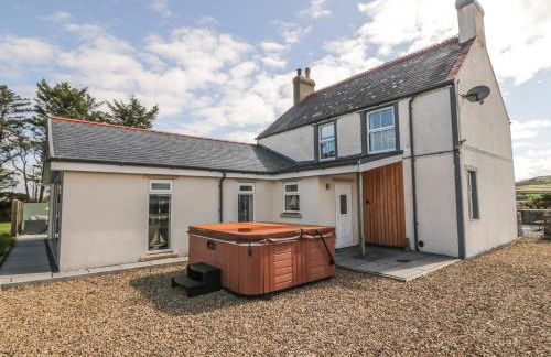 Bryn Ffynnon - Photo 1