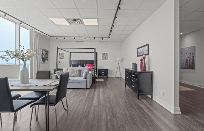 Bright Suites Finch West - Foto 7