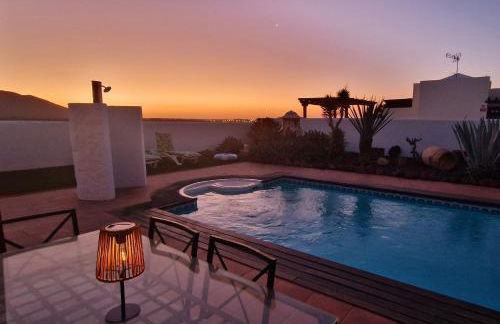 Villa MontañaBlanca Private Heated Pool & Stunning Views - Foto 46