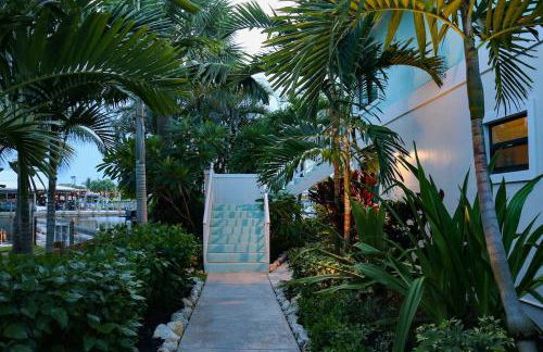 Sailfish Suites 2 - pet friendly & waterfront - Photo 6