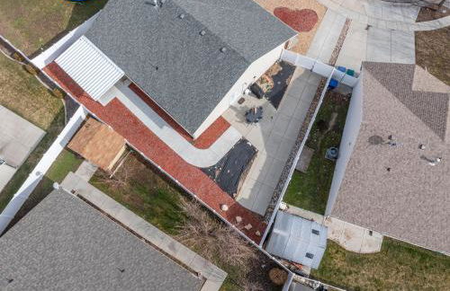 Fully Stocked Home with Hot Tub and Private Yard - Photo 61