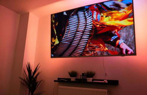 Luxurious 3-Story Townhouse, sleeps up to 10! - Foto 15