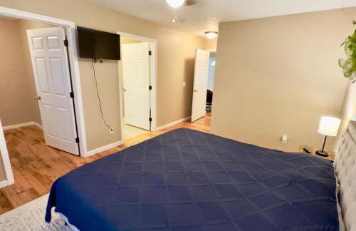 Peaceful Townhouse Near Lake - Foto 12