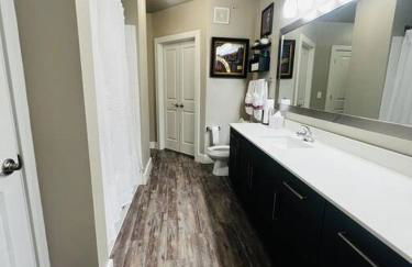 Great Location! Close to Dallas Love Field Airport Downtown Dallas Medical District - Foto 5