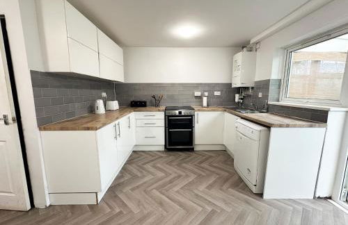 NEC-Airport-HS2- 4min drive to NEC - Foto 3